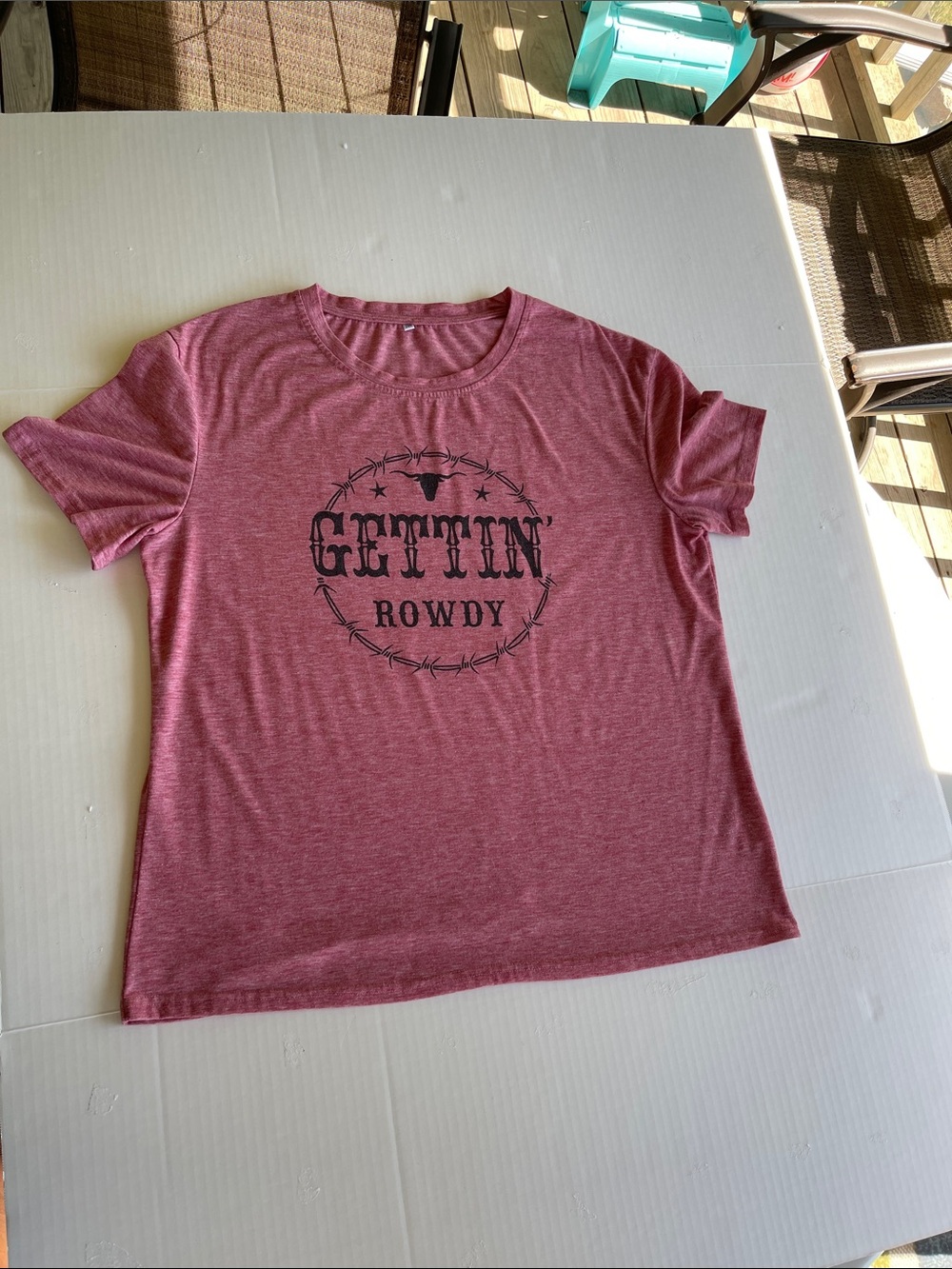 Gettin' Rowdy Graphic Tee - Heathered Wine